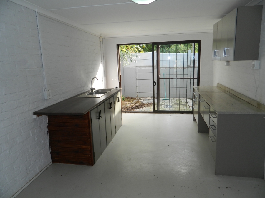 2 Bedroom Property for Sale in Paarl North Western Cape
